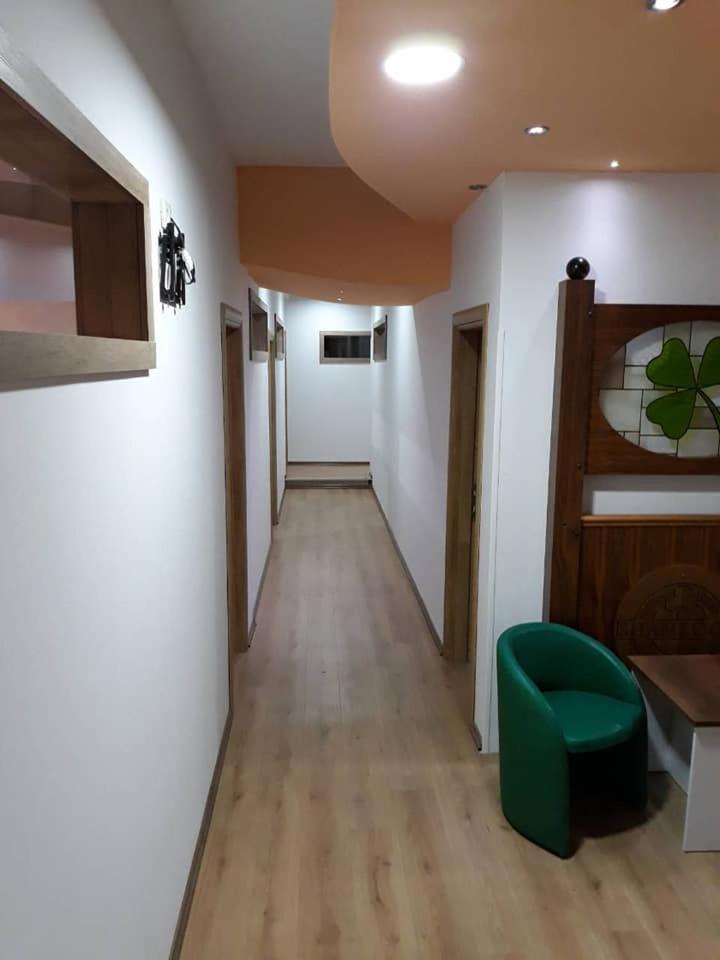 Irish Hotel บีฮัช ภายนอก รูปภาพ